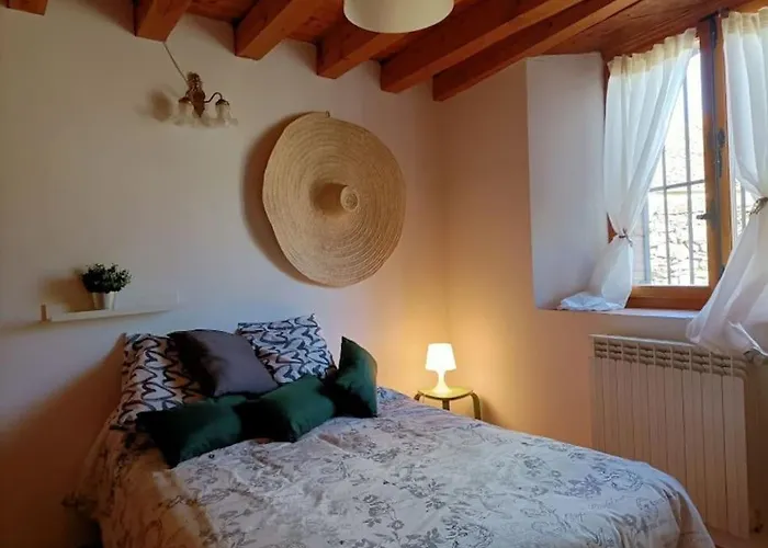 Casa Florentino Casa Centenaria Holiday home *