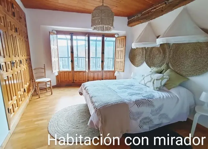 Casa Florentino Casa Centenaria Holiday home *