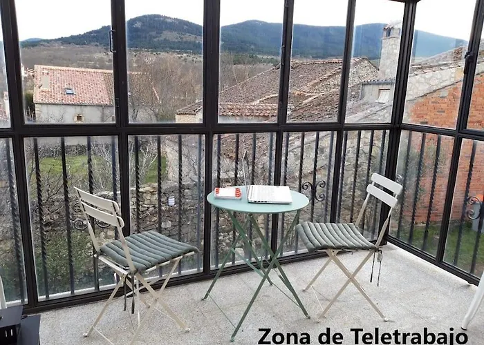 Casa Florentino Casa Centenaria Holiday home Torre Val De San Pedro