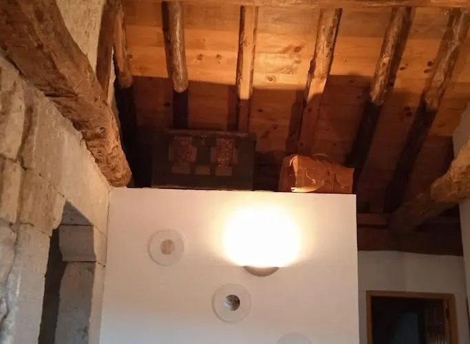 Casa Florentino Casa Centenaria Holiday home *