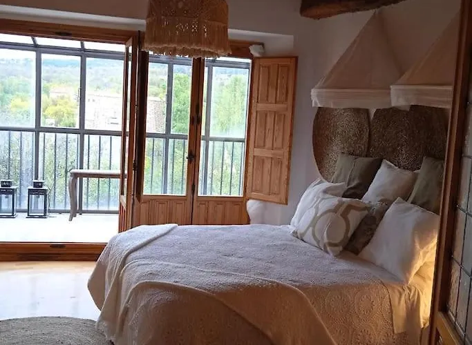 Casa Florentino Casa Centenaria Holiday home Torre Val De San Pedro